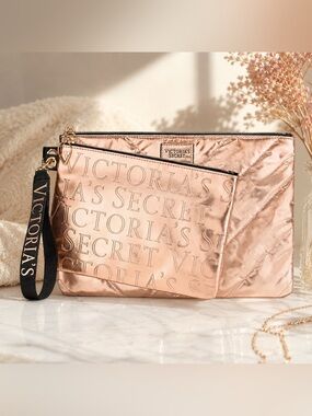 Victoria’s Secret Rose Gold Metallic 2-Piece Cosmetic Makeup Bag Set NWT Wristle